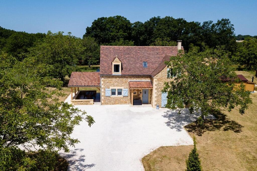 Luxury 3 Bed Home With Heated Swimming Pool Air Con And Boules Pitch Salignac-Eyvigues Luaran gambar