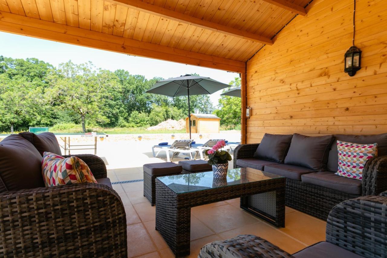 Luxury 3 Bed Home With Heated Swimming Pool Air Con And Boules Pitch Salignac-Eyvigues Luaran gambar